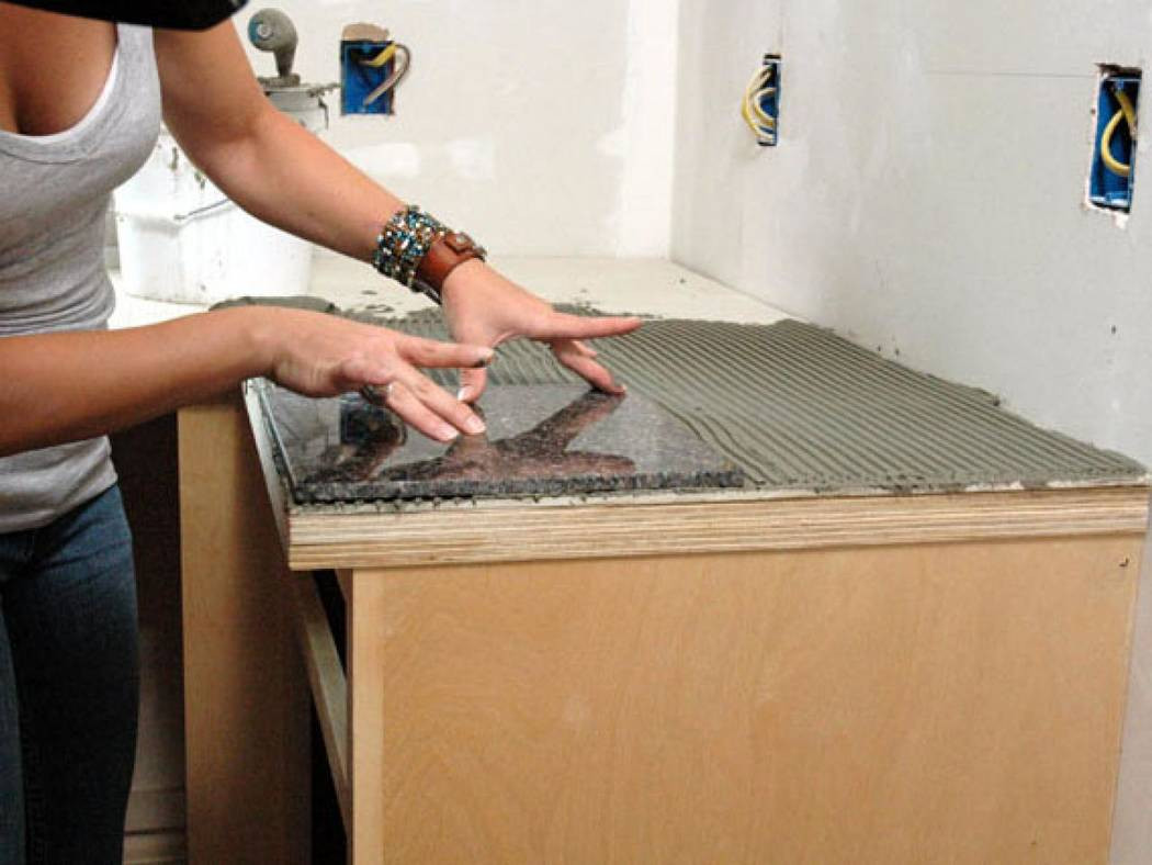Kitchen Counters Diy
 Good foundation is important first step of tiling