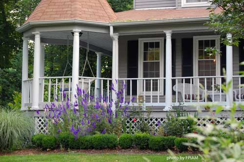 Landscape Around Front Porch
 Landscaping Around Your Porch