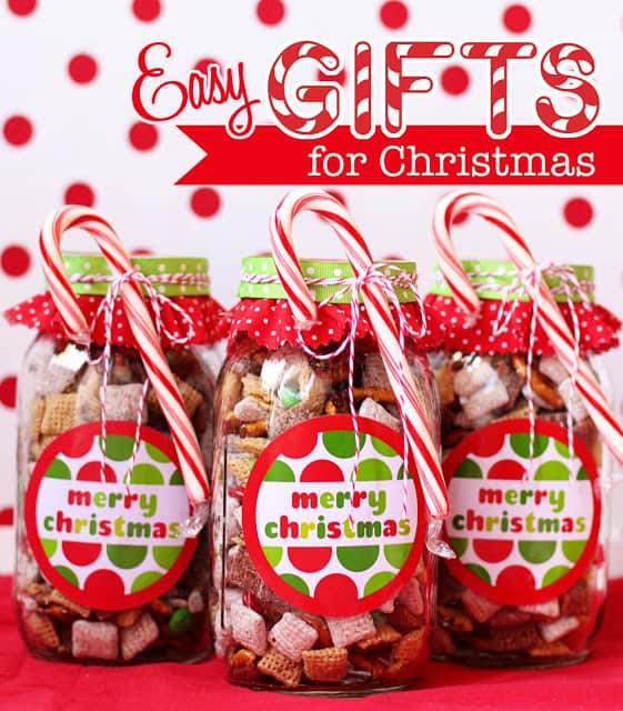 Making Christmas Gift
 24 DIY Christmas Gifts Your Friends and Family Will Adore