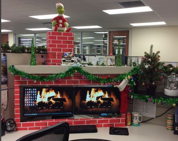 Office Cubicle Christmas Decorating Ideas
 9 cubicle dwellers with serious Christmas spirit