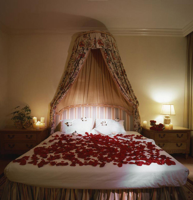 Romantic Bedroom Ideas For Valentines Day
 Home Show Bedroom Decoration For Valentine s Day