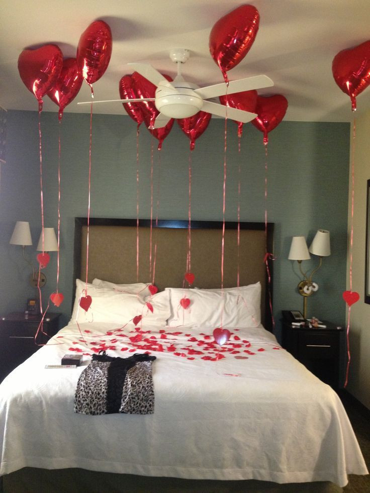 Romantic Bedroom Ideas For Valentines Day
 How to Decorate a Hotel Room for Boyfriend Birthday