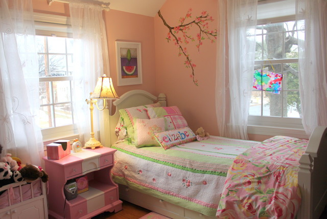 Small Girls Bedroom
 Little Girl s Room