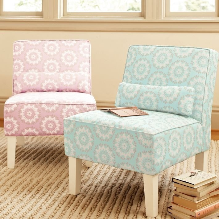 Small Upholstered Chair For Bedroom
 Upholstered Accent Chair Knock fDecor