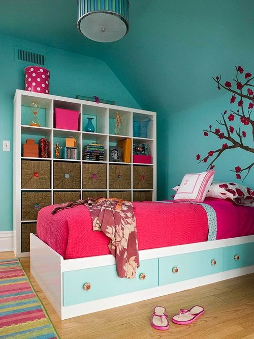 Storage For Small Bedroom
 Practical Storage Solutions for small Bedrooms