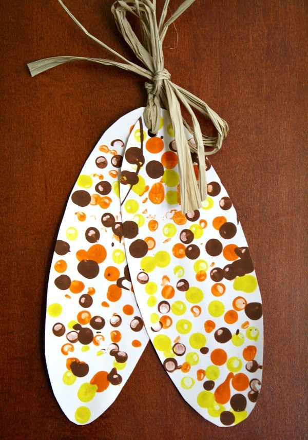Thanksgiving Craft Ideas For Preschoolers
 15 Thanksgiving Crafts for Kids Cutesy Crafts