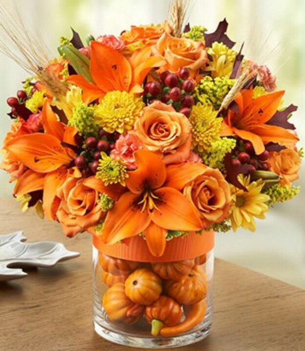 Thanksgiving Flower Arrangement
 Pass the Drumstick with These Thanksgiving Craft Projects