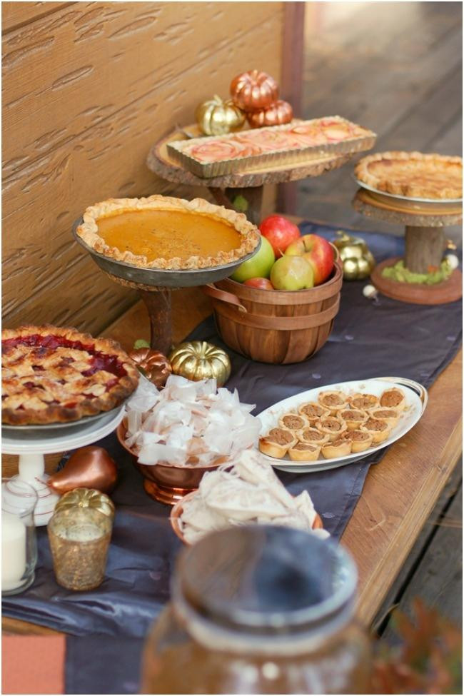 Thanksgiving Party Food
 Thanksgiving Decorations for an Elegant Gathering