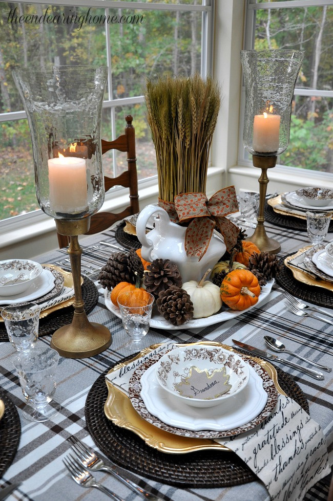 Thanksgiving Table Centerpieces
 55 Beautiful Thanksgiving Table Decor Ideas DigsDigs
