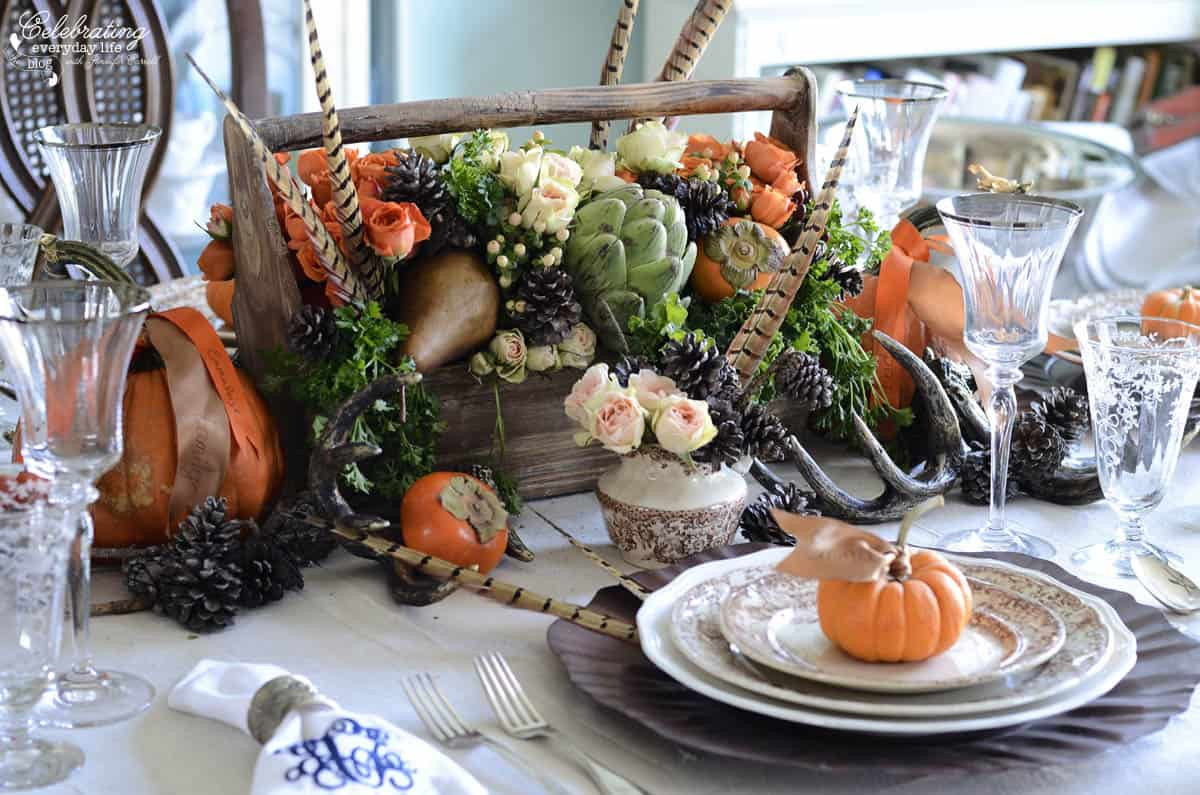 Thanksgiving Table Centerpieces
 Thanksgiving DIY How to make your own Thanksgiving