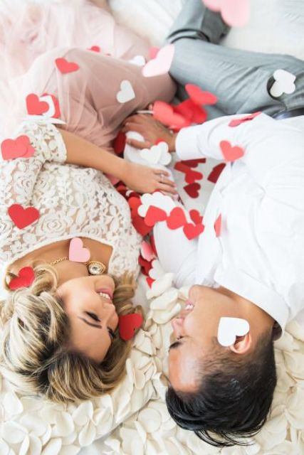 Valentines Day Couples Ideas
 24 Romantic Valentine’s Day Engagement Ideas