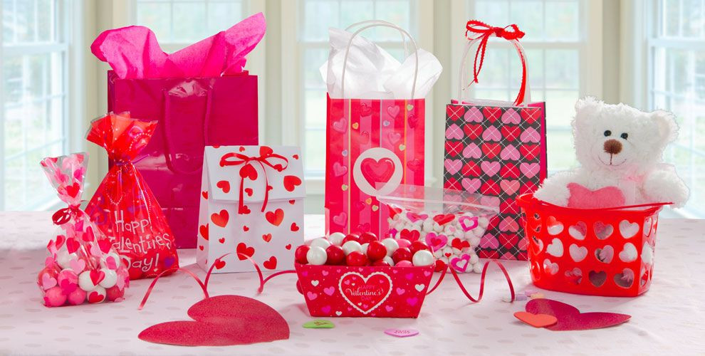 Valentines Day Gift Bags
 Valentine s Day Gift Bags & Wrap Party City