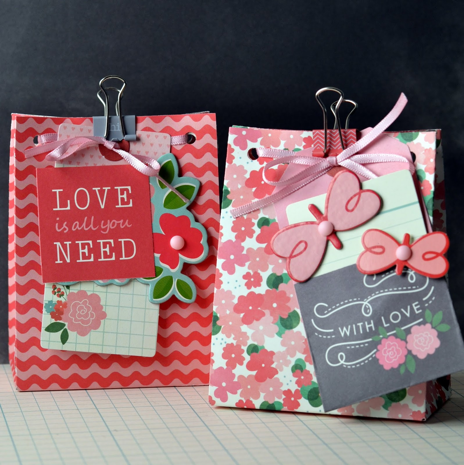 Valentines Day Gift Bags
 Get Crafty [Valentine´s Day Gift Bags] the scrappy mermaid