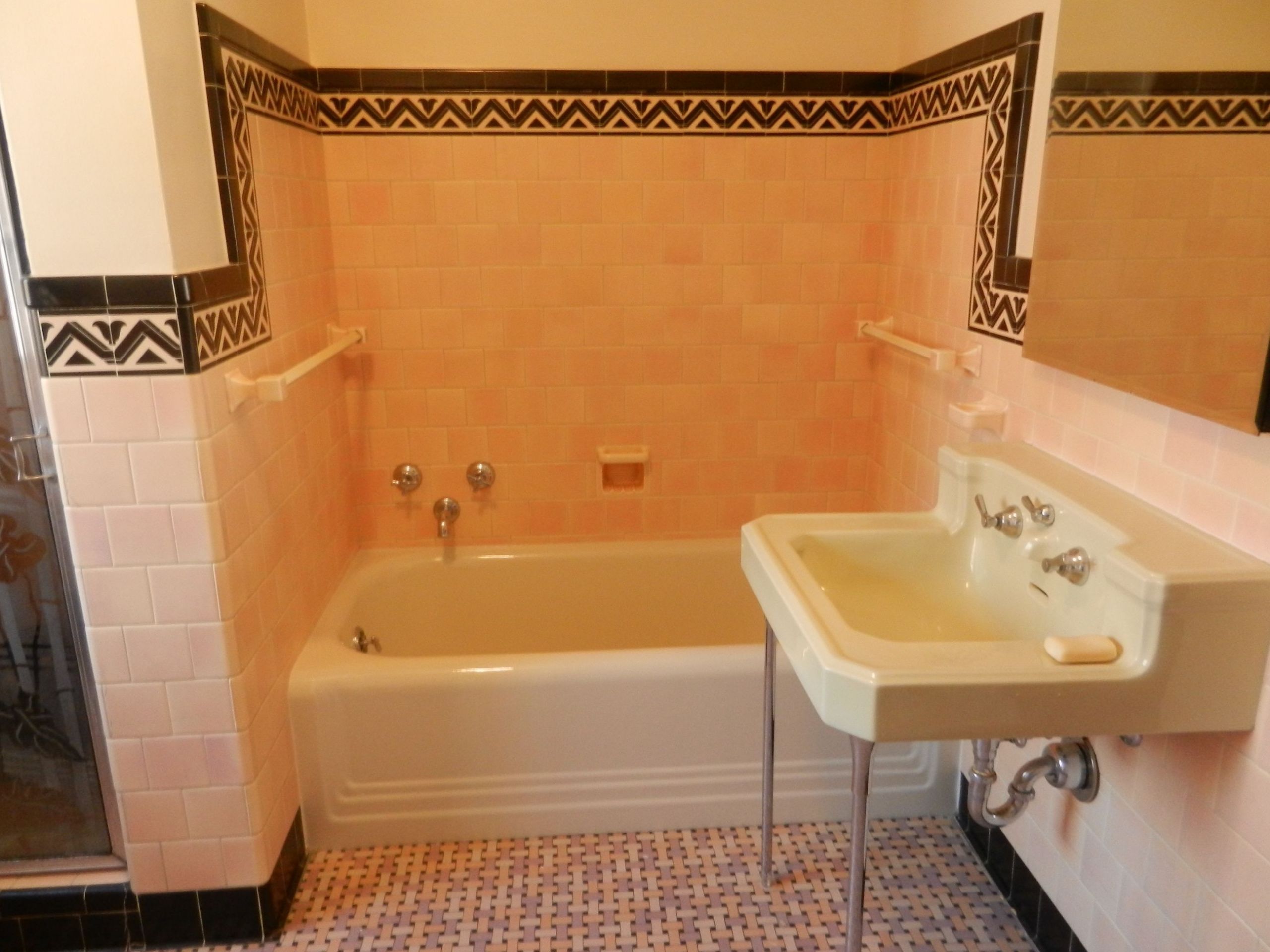 Vintage Bathroom Tile For Sale
 483 wonderful original architectural details from reader