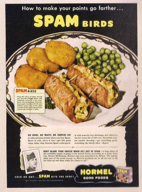 Weird Thanksgiving Food
 19 Horrifying Thanksgiving Dinner Ideas From Vintage Food