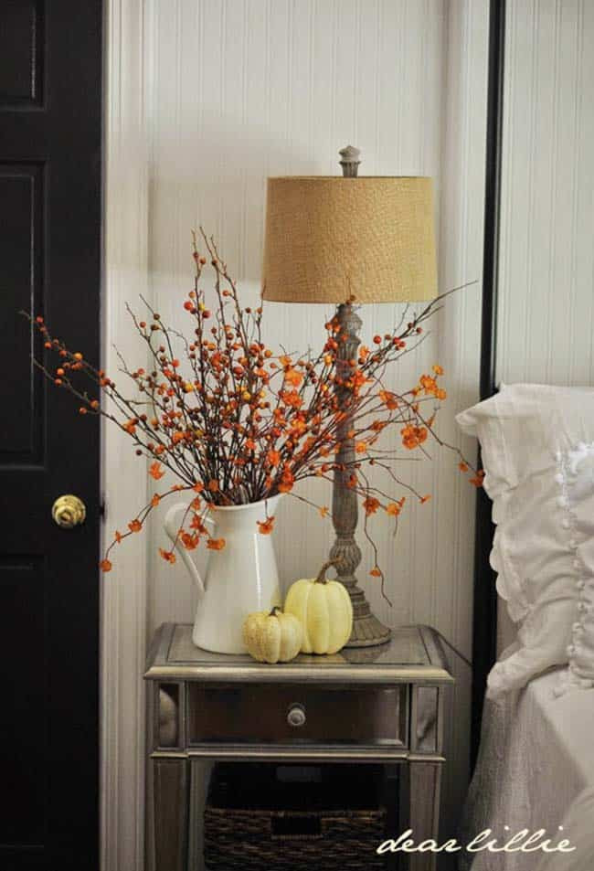 When To Put Up Fall Decor
 15 Inspiring ways to cozy up your bedroom space for fall