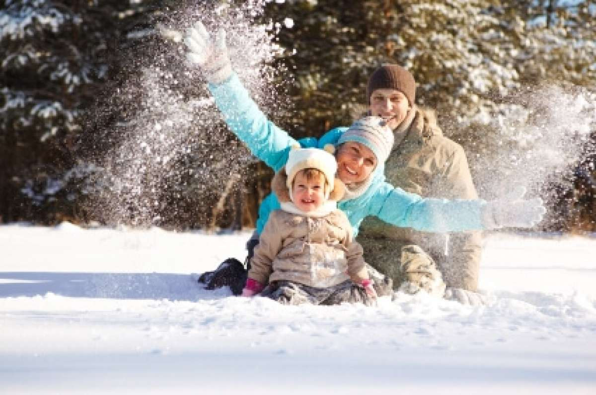 Winter Family Activities
 Fun Indoor and Outdoor Winter Activities for Kids Cures