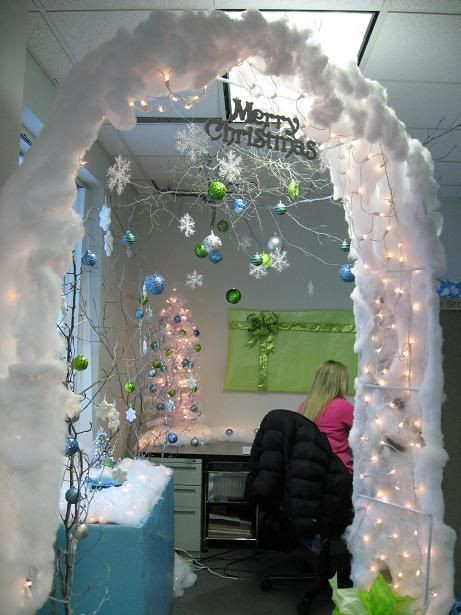 Winter Wonderland Cubicle Ideas
 of the cubicle decorations