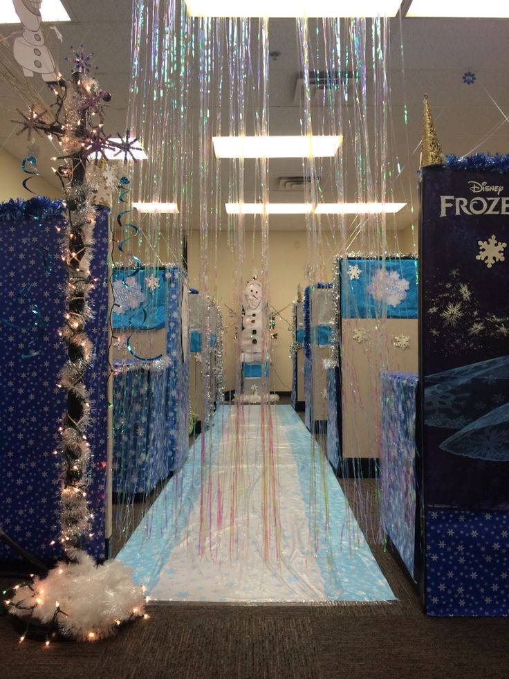 Winter Wonderland Cubicle Ideas
 Entering Frozen Cubicle decorating contest