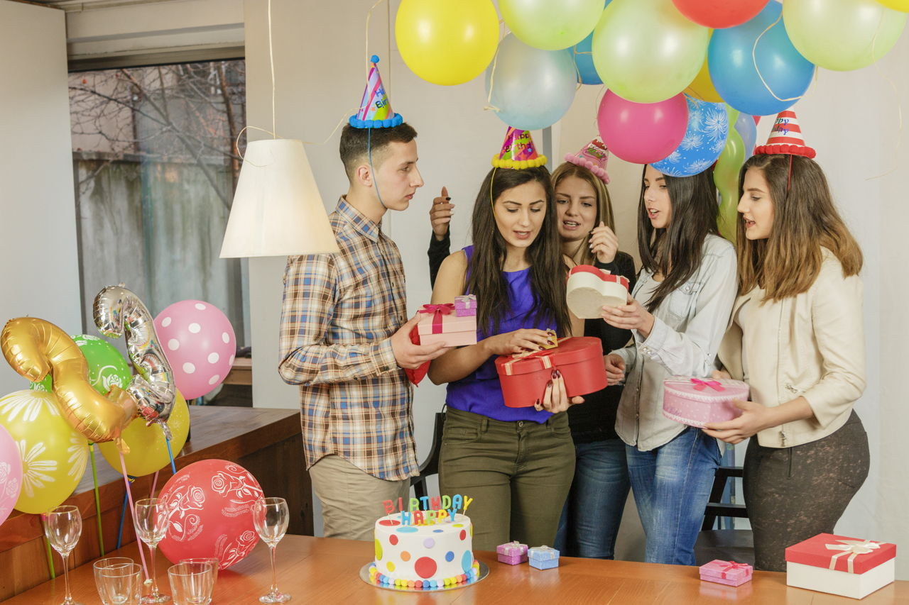 16Th Birthday Gift Ideas Girls
 Wonderful 16th Birthday Party Ideas All Girls Will Love