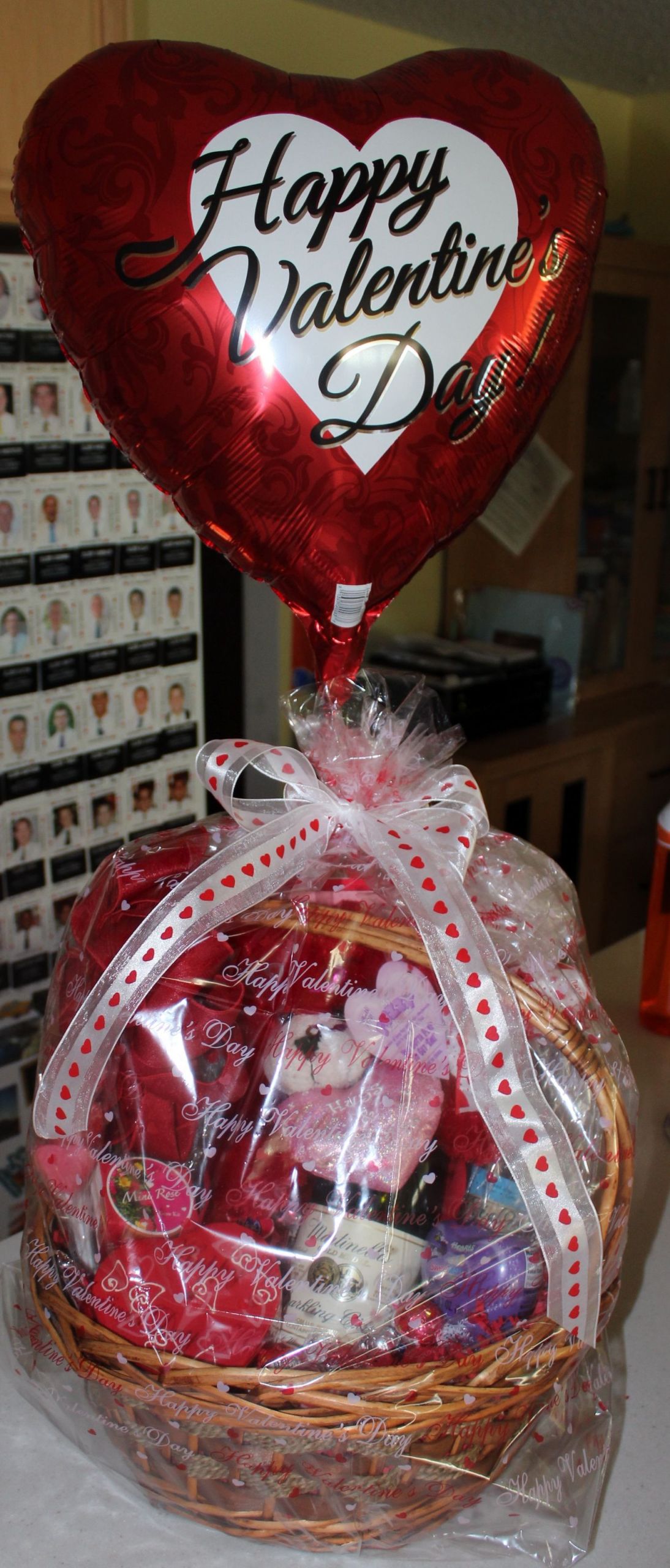 Best Valentine Gift Ideas For Her
 47 How To Make A Valentine Gift Basket For Her Best Idea