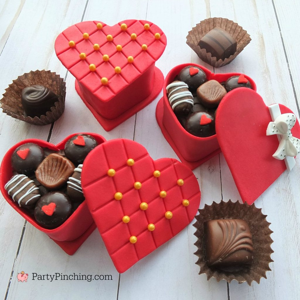 Best Valentines Day Candy
 Mini Valentine Candy Box Cakes Best Valentine s Day Food