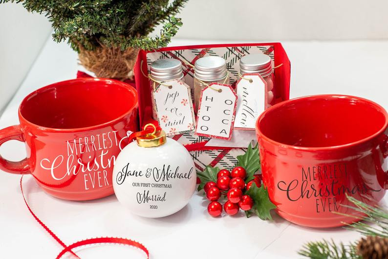 Christmas Gift Ideas For Couple
 10 Awesome Christmas Gift Basket Ideas for Couples
