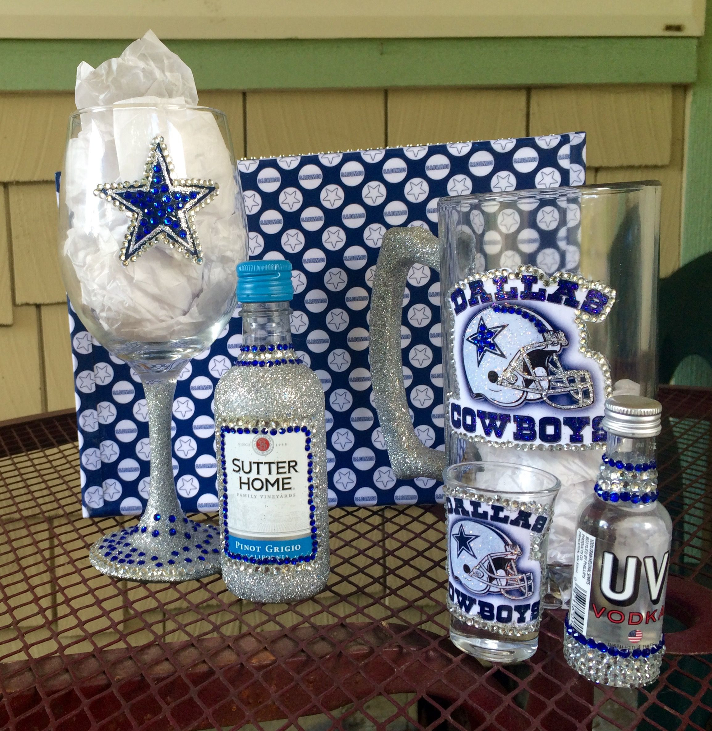 Dallas Cowboys Birthday Gift Ideas
 Dallas Cowboy t set with matching box