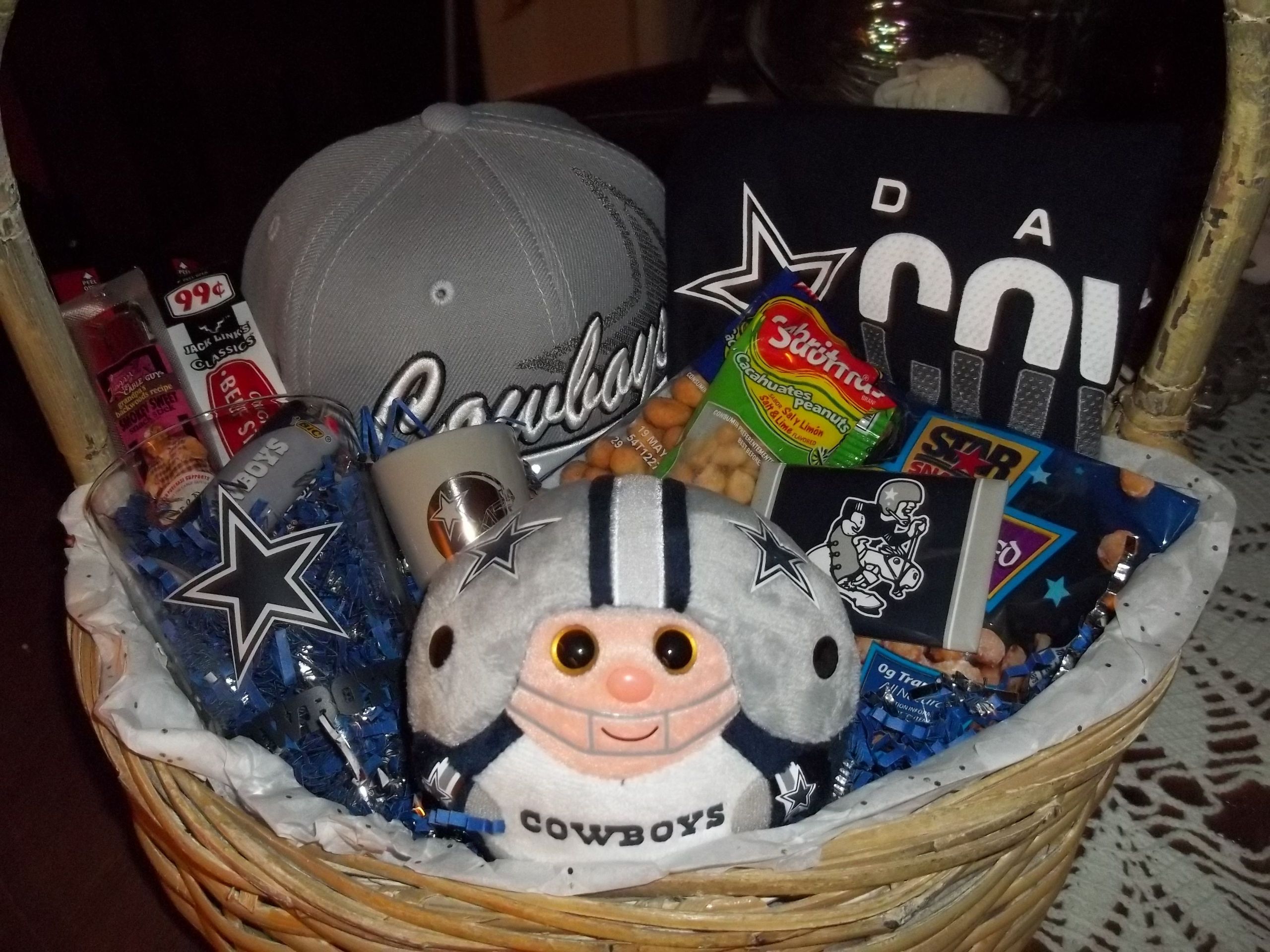 Dallas Cowboys Fan Gift Ideas
 a nice t for a cowboy fan