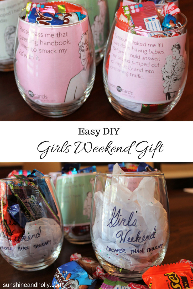 Diy Gift Ideas For Girls
 Easy DIY Girls Weekend Gift