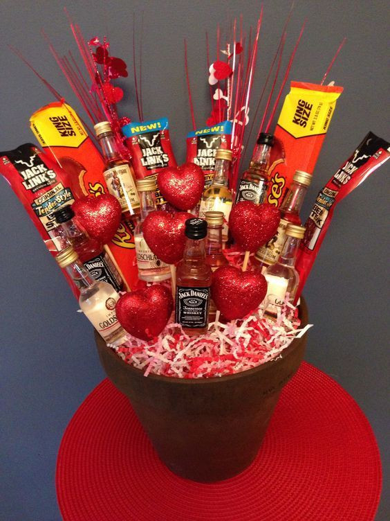 Mens Valentines Gift Basket Ideas
 How to Make Cheap and Easy Valentines Gift Baskets for Men
