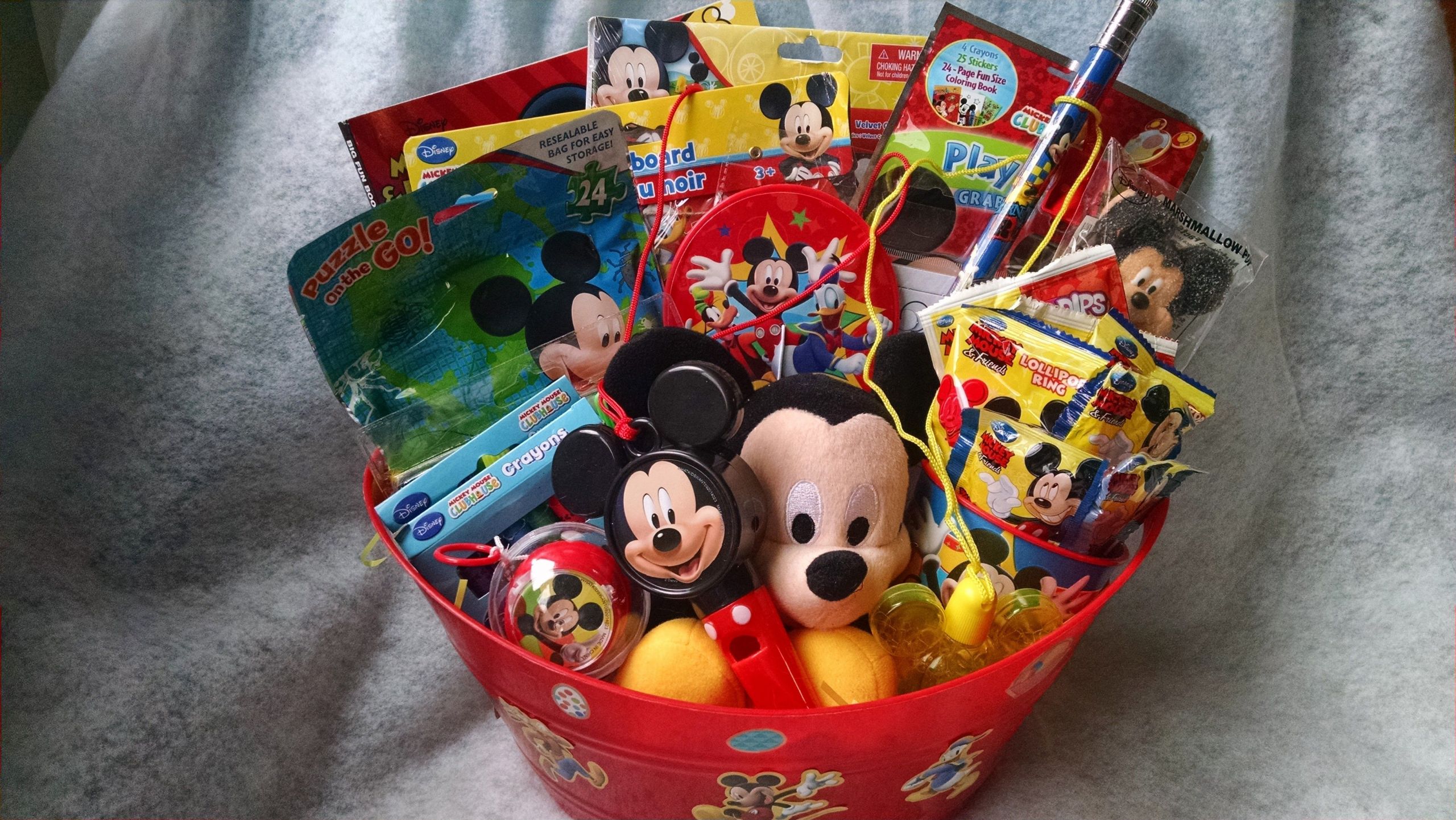 Mickey Mouse Easter Basket Ideas
 Mickey Mouse Gift Basket 3