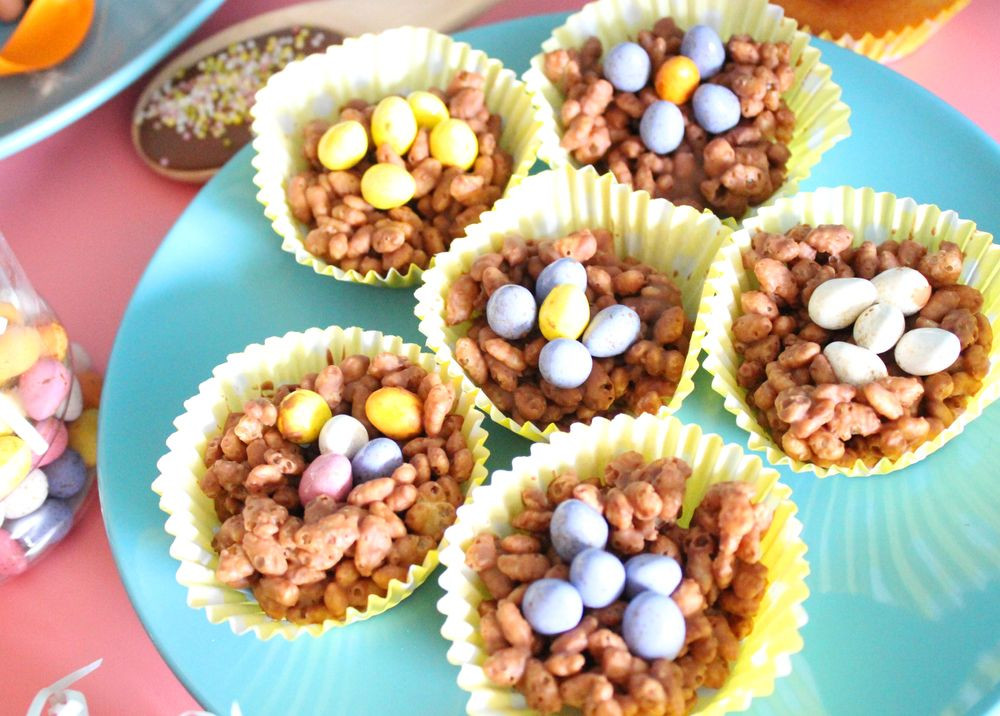 Quick And Easy Easter Desserts
 Quick and Easy Easter treats Easter hacks