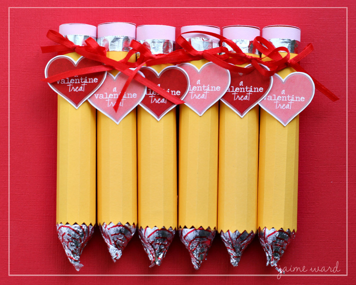Valentine Gift Ideas For School
 Valentine s Day Kid Crafts That Even Grown Ups Will Love