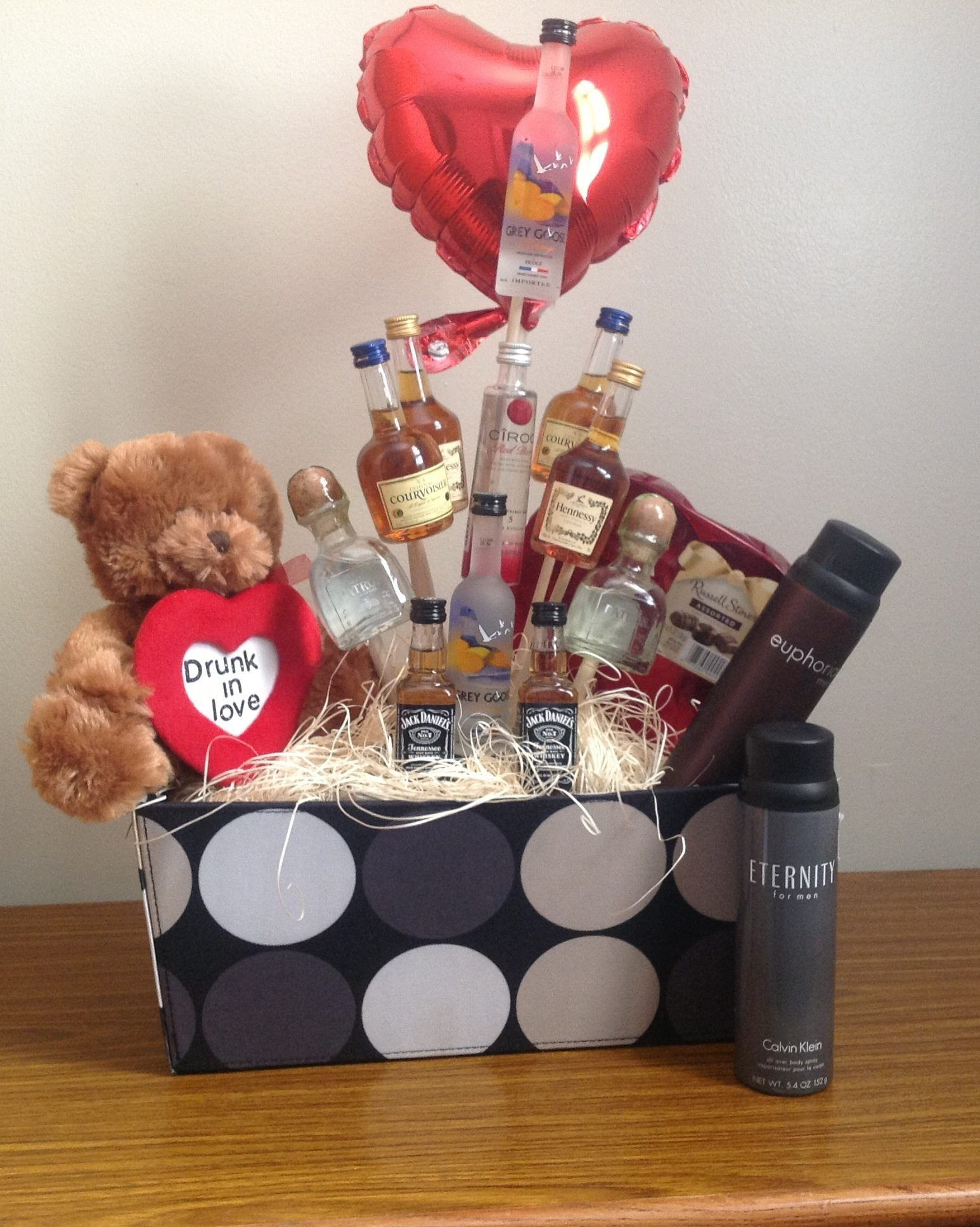 Valentine'S Day Gift Ideas For Him Homemade
 Boyfriend Valentines Gift Basket Ideas Valentine S Day