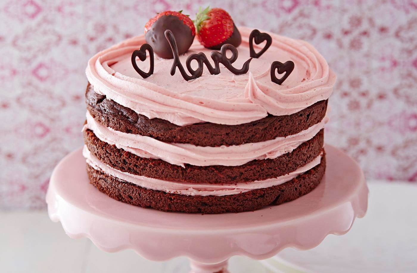 Valentines Day Cake Recipe
 Naked chocolate Valentine cake
