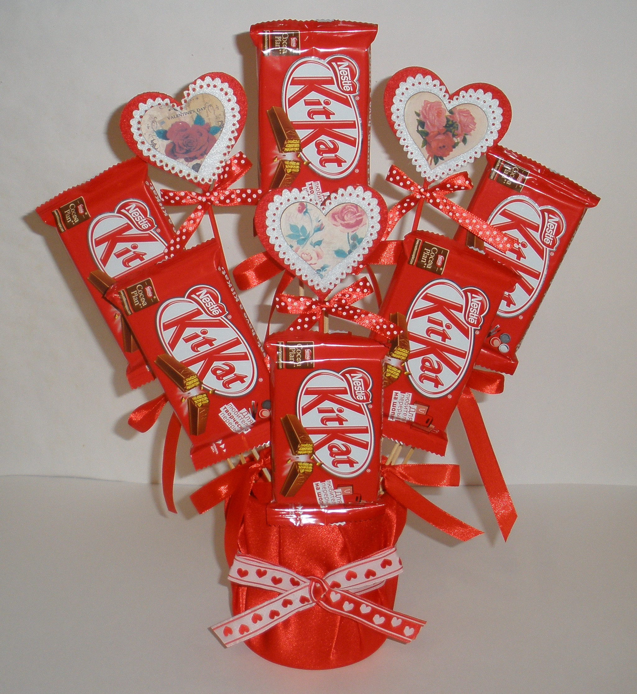 Valentines Day Candy Crafts
 Valentine s Day Candy Bouquet