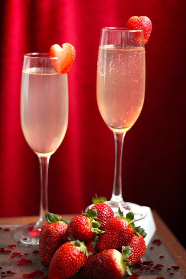 Valentines Day Drinks
 23 Romantic Cocktails for Valentine’s Day