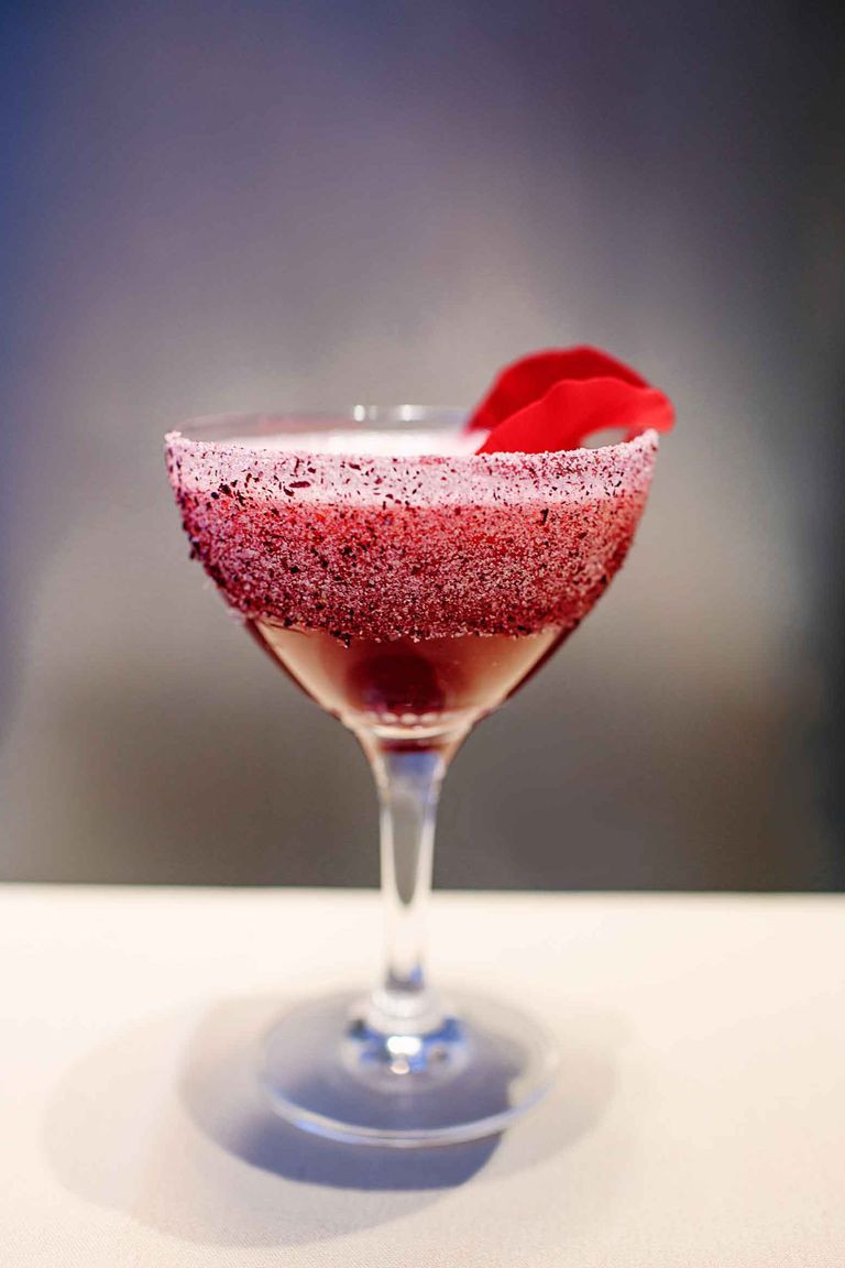 Valentines Day Drinks
 25 Best Valentine s Day Cocktails Easy Recipes for