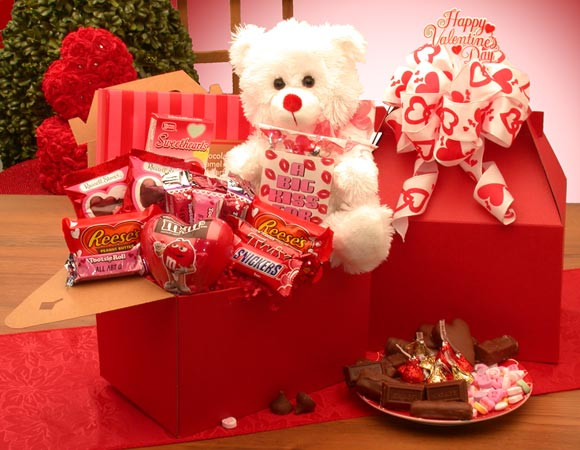 Valentines Day Gift Package
 Deluxe Valentines Day Plush Gift Package