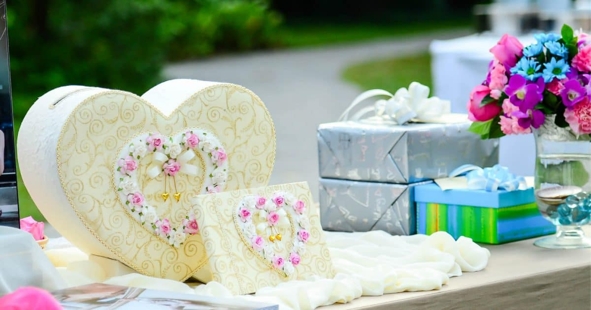 Wedding Gift Ideas For Couple That Has Everything
 10 Outstanding Wedding Gift Ideas for Couples Already